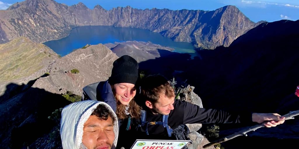 RINJANI TREKKING PRICE
